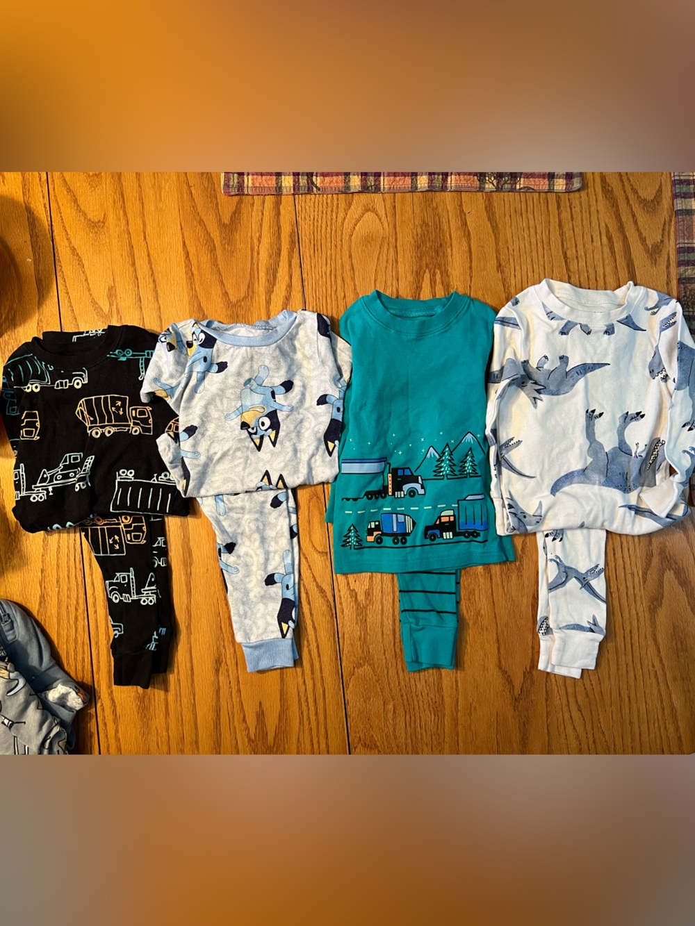 Toddler Boys Bundle Of PJ Sets, Carter’s (3), Bluey (1), GUC, Size 18 months